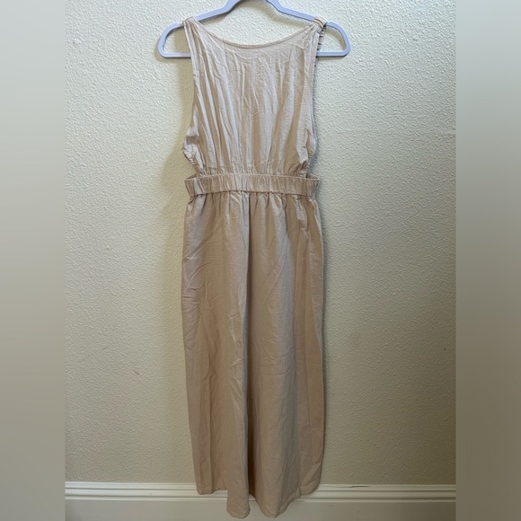 Open Back Beige Midi Dress Size M - Picture 7 of 8